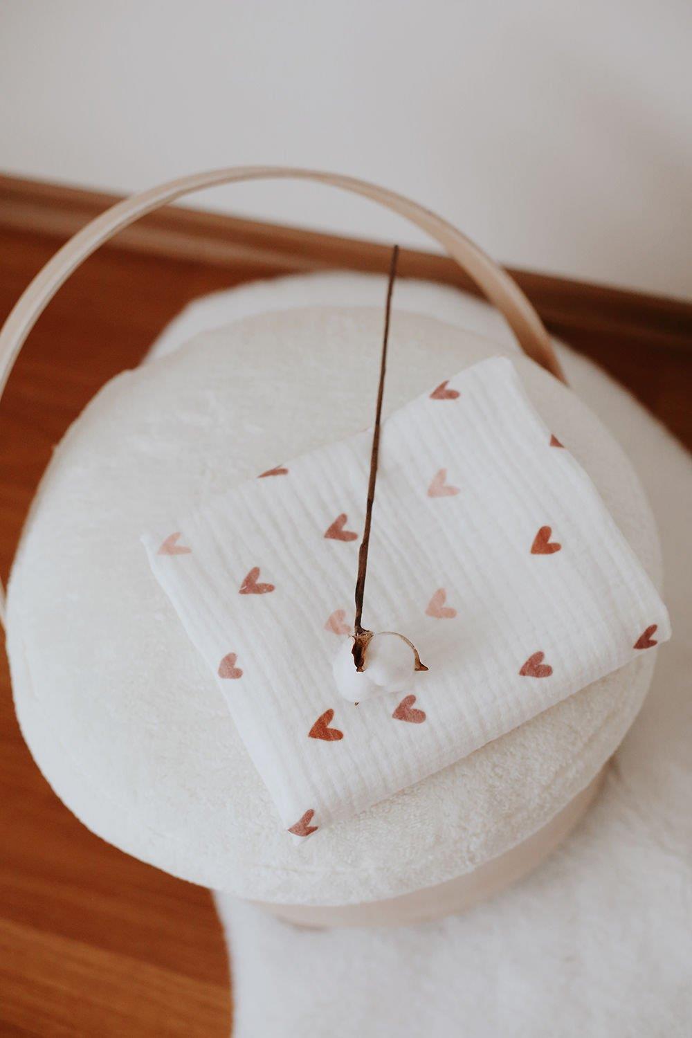 HEART MUSLIN ĆEBENCE