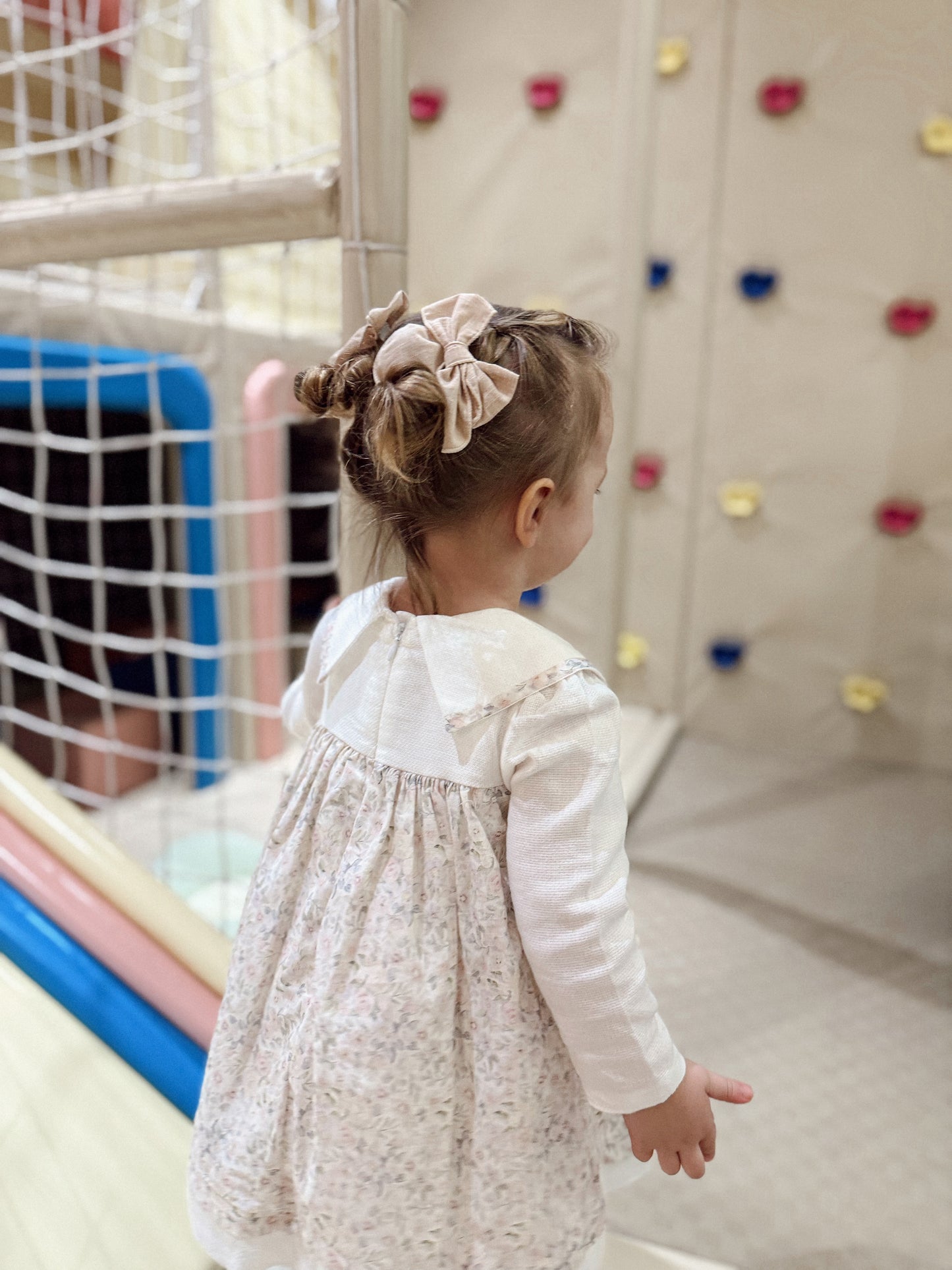 ELARA HALJINICA I TRAKICA