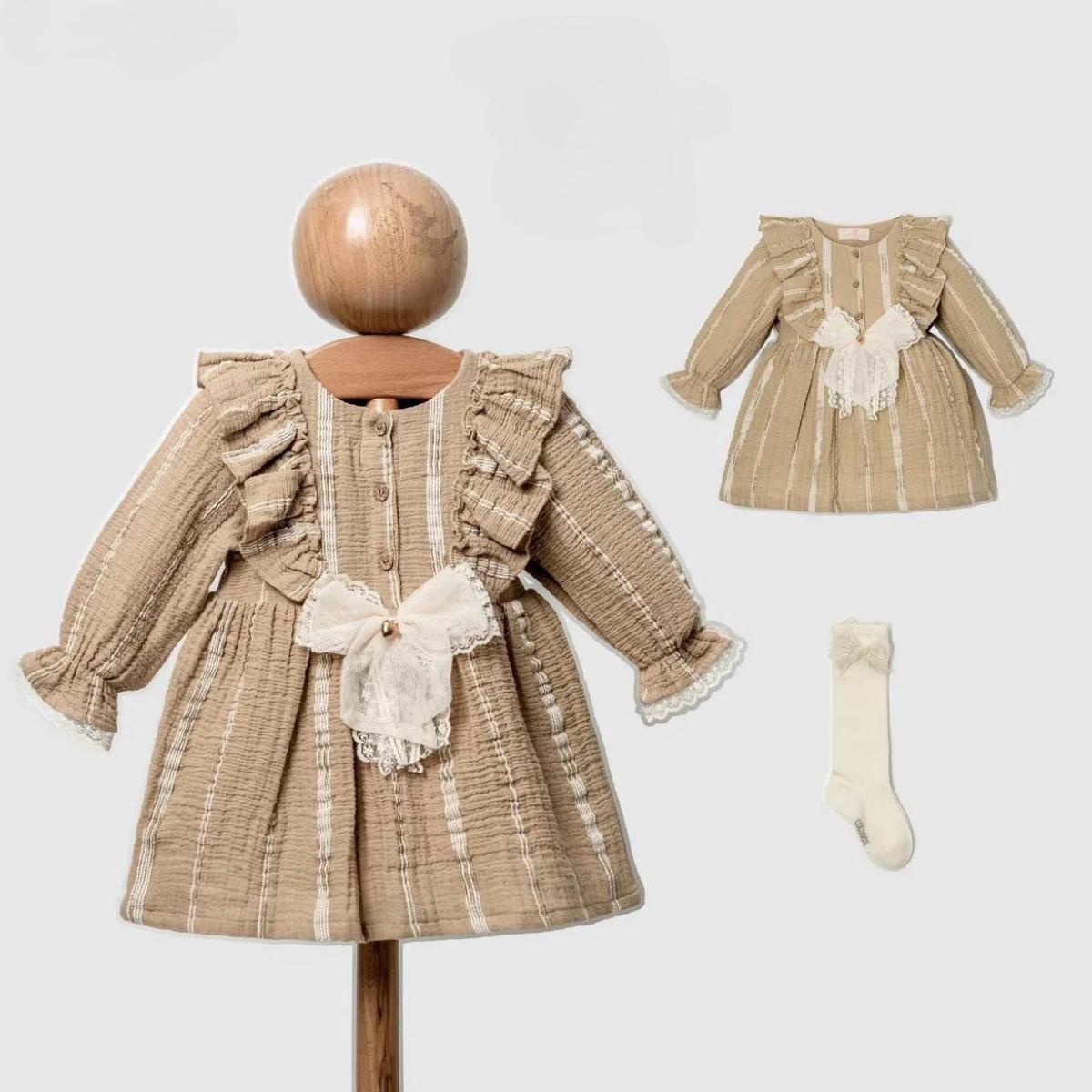 LUNITA HALJINICA U SETU SA ČARAPICAMA