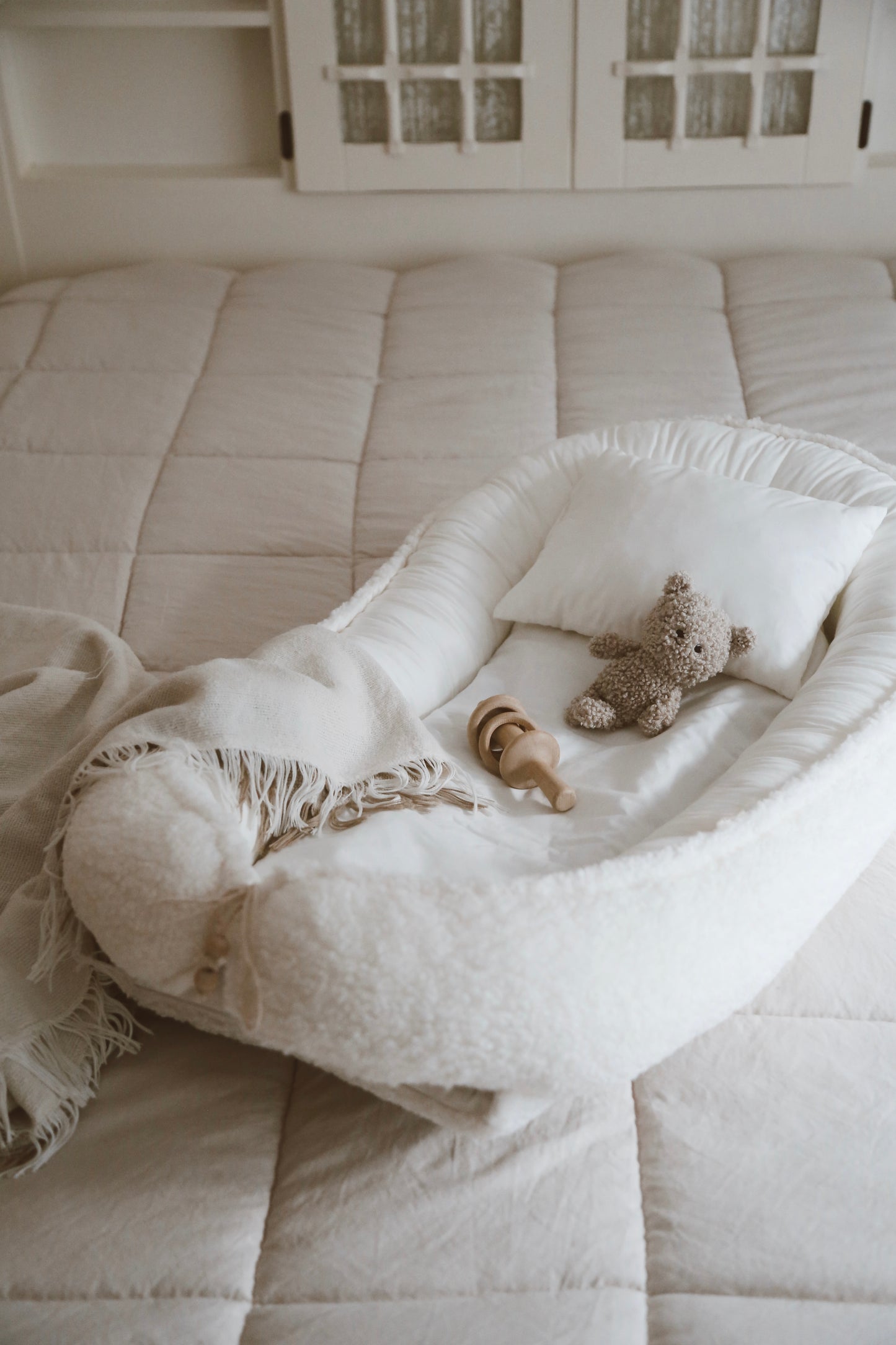 TEDDY GNEZDO ZA BEBE