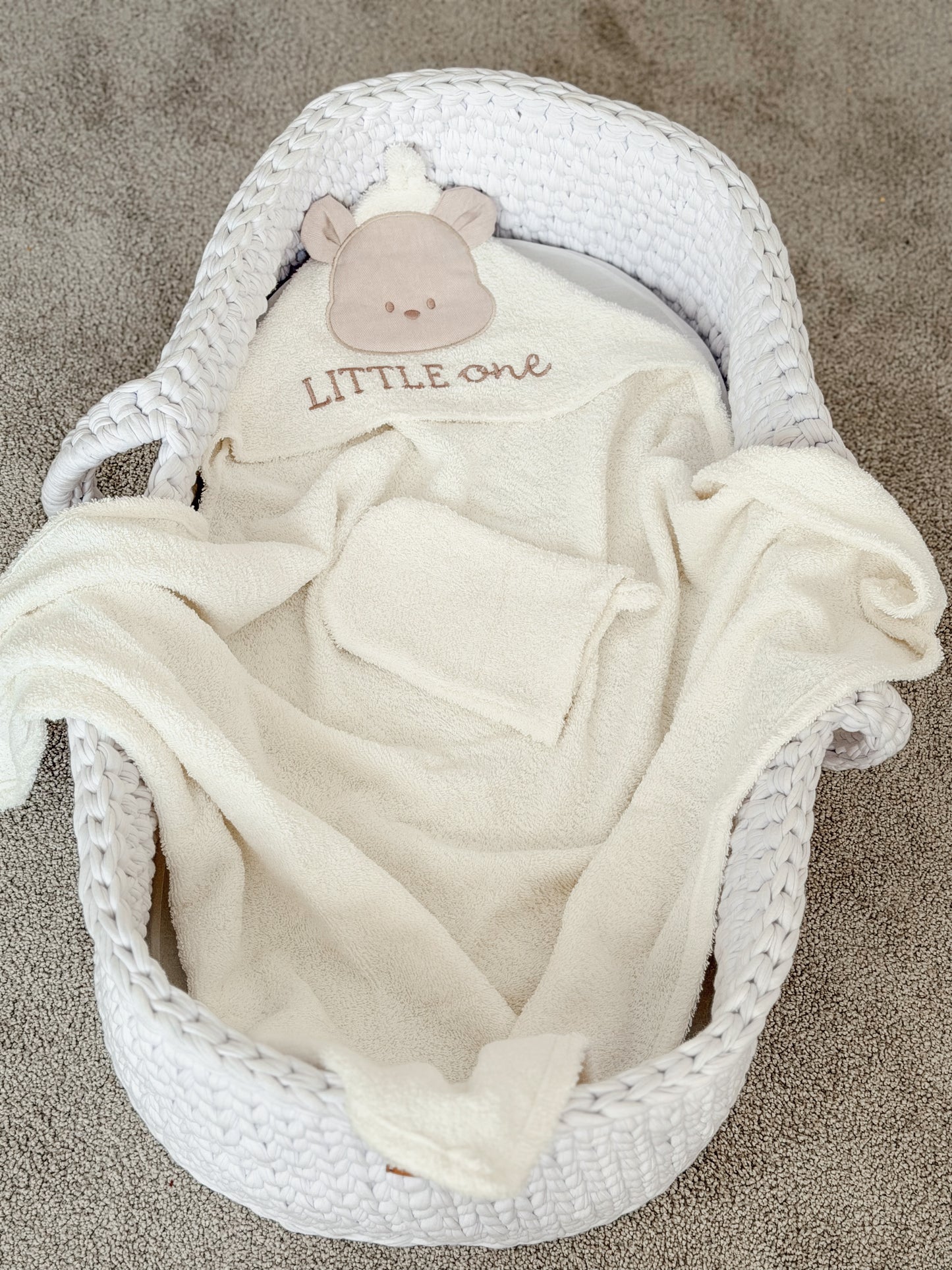 PEŠKIR LITTLE ONE SA RUKAVICOM