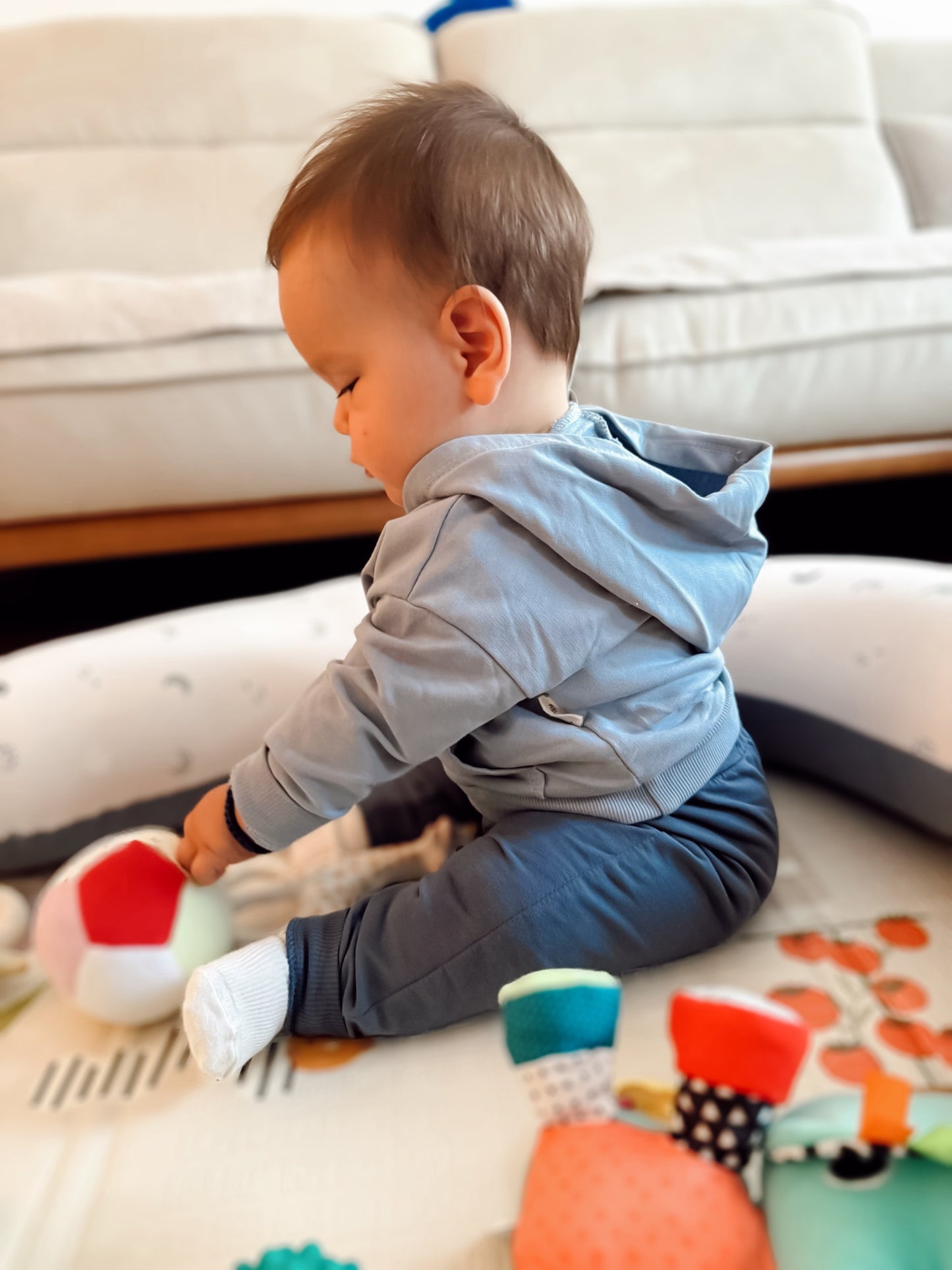 KOMPLET DUKSERICA I JOGGER PANTALONE