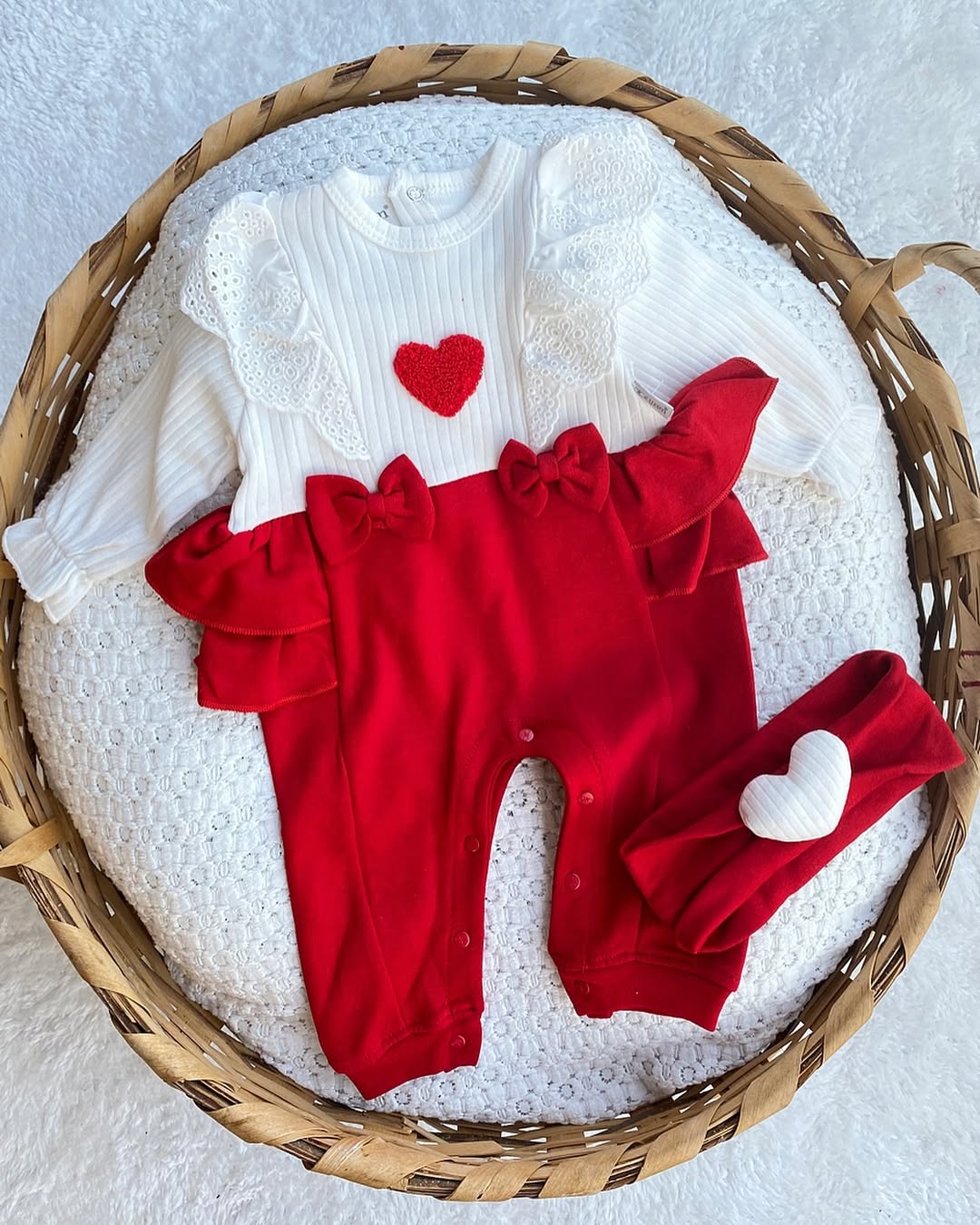 KOMBINEZON I TRAKA SRCE