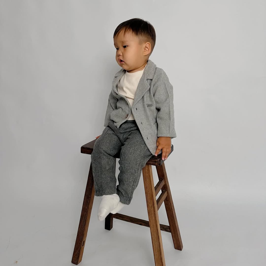 SAKO I PANTALONICE U SETU SA MAJICOM