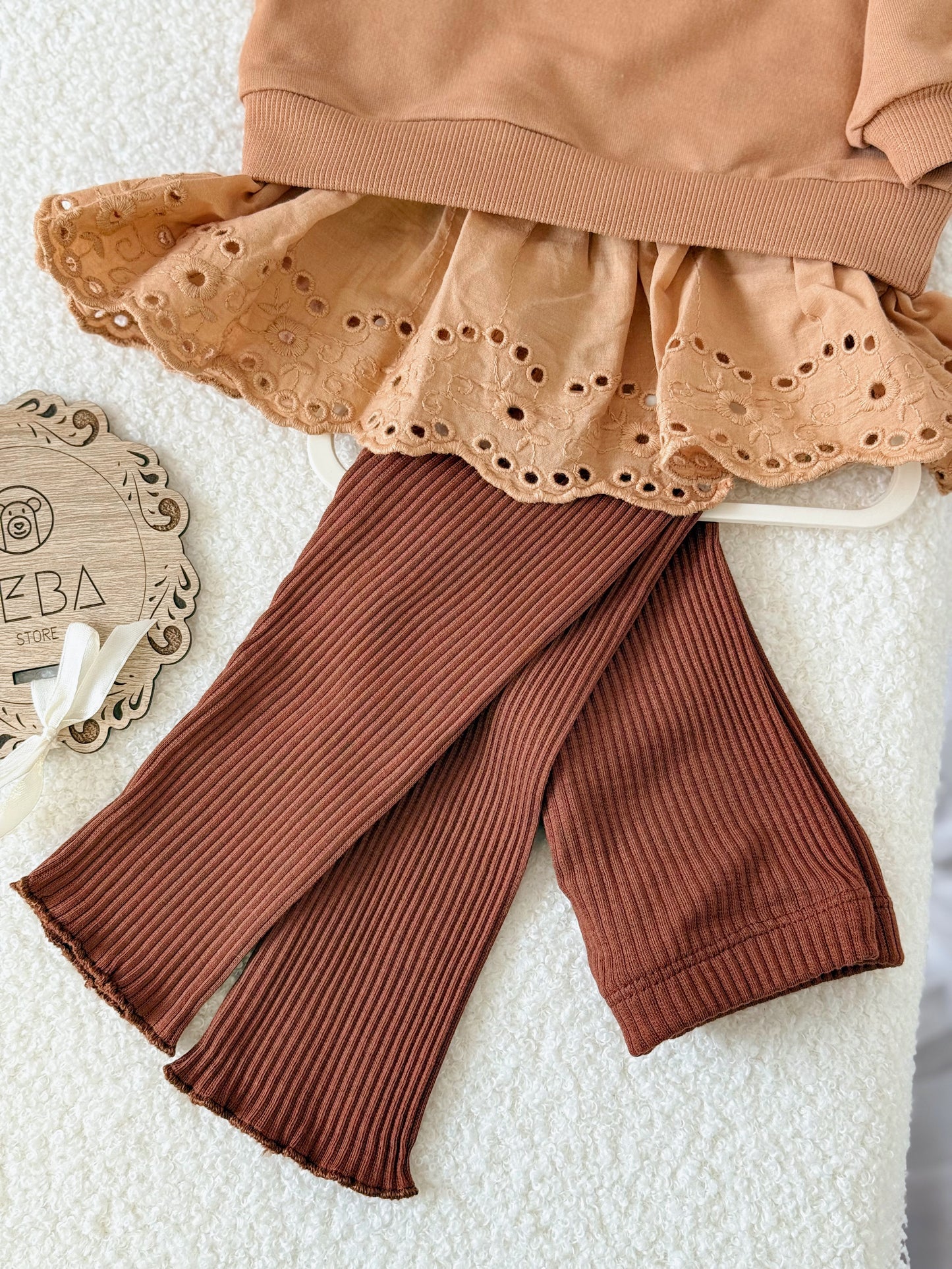 KOMPLET DUKSERICA I HELANKE