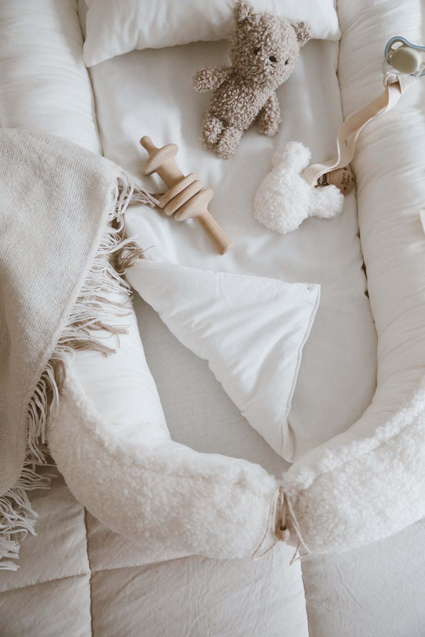 TEDDY GNEZDO ZA BEBE