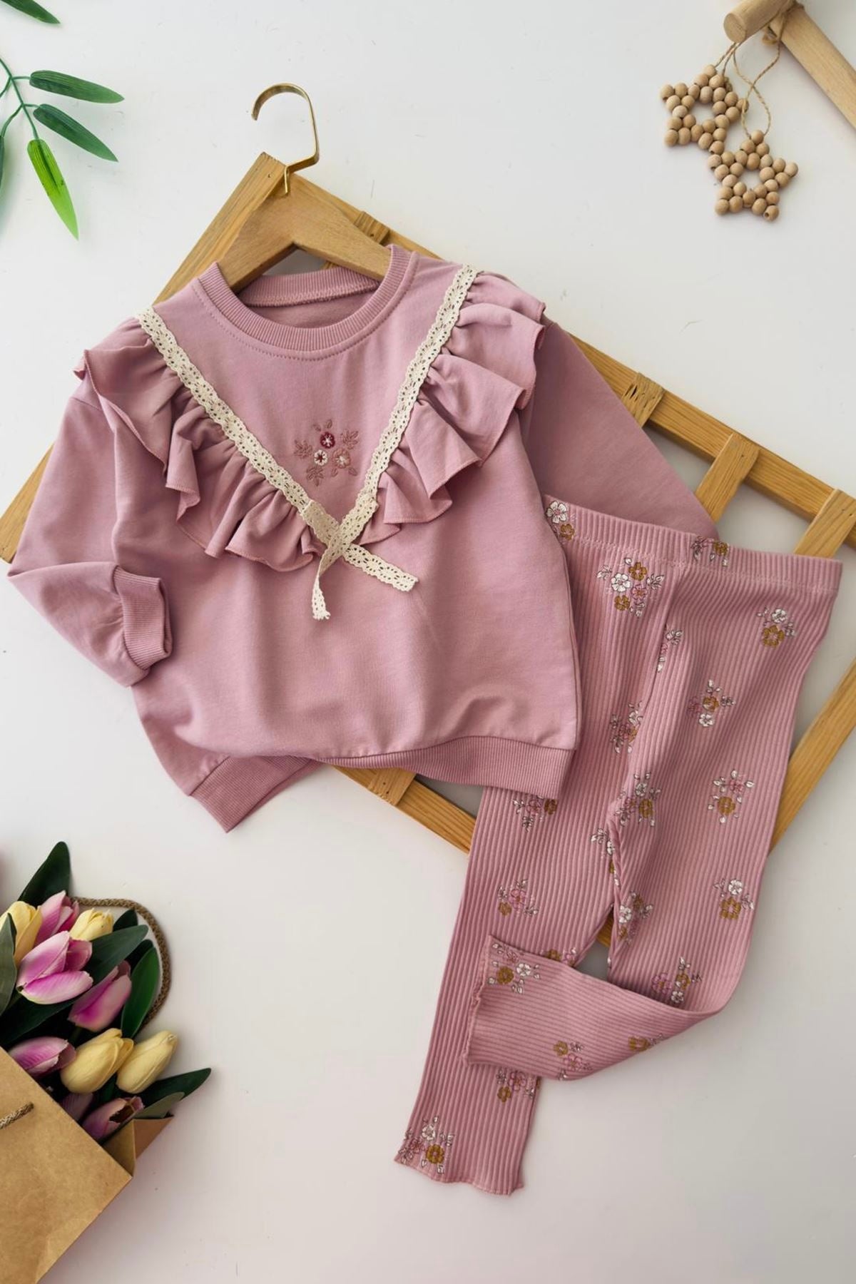 KOMPLET DUKSERICA I HELANKE SA CVETIĆIMA