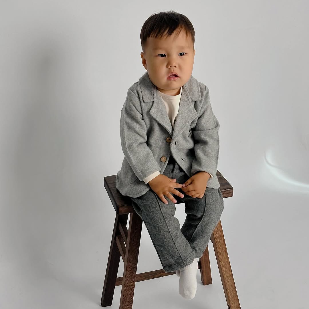 SAKO I PANTALONICE U SETU SA MAJICOM