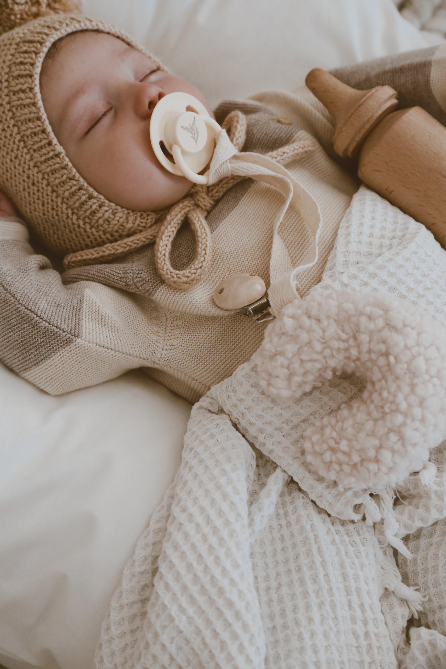 ZIMSKA KAPA NA VEZIVANJE