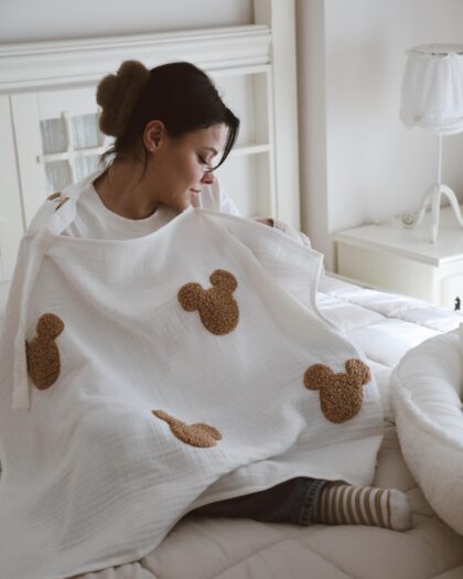 TEDDY MICKEY POKRIVAČ ZA DOJENJE