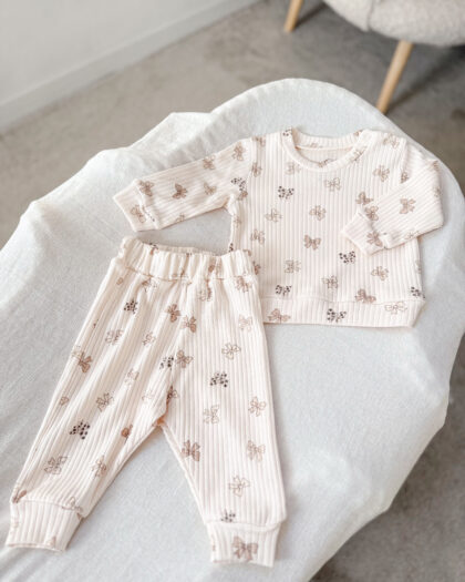 DVODELNI KOMPLET NA MAŠNICE