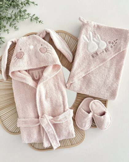 SET ZA KUPANJE – PEŠKIR, BADEMANTIL I PAPUČICE