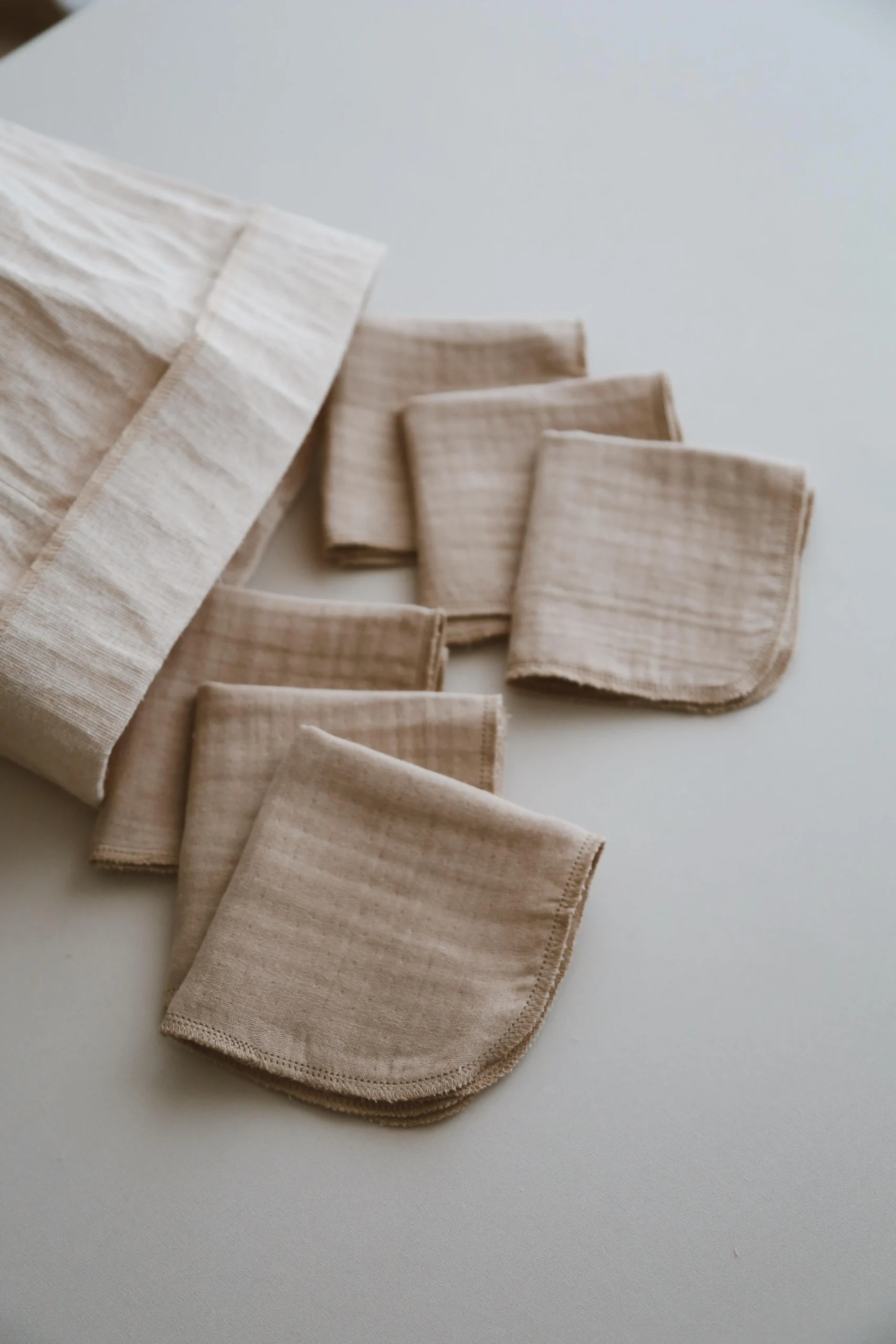 SET OD 6 MUSLIN MARAMICA KAPUĆINO - Slika 5